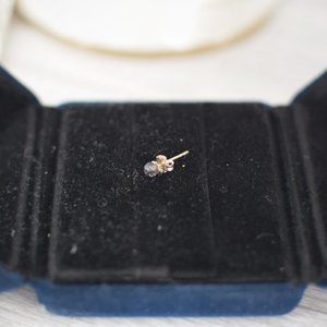 9K Yellow Gold & Black Quartz Helix Earring